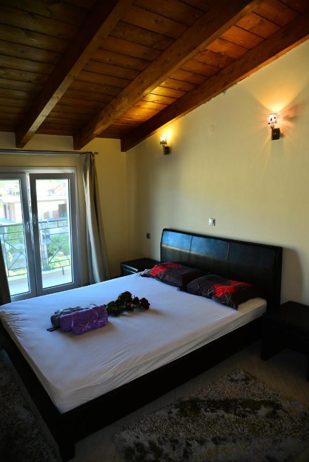 Sea View Luxury Apartment Plataria Buitenkant foto